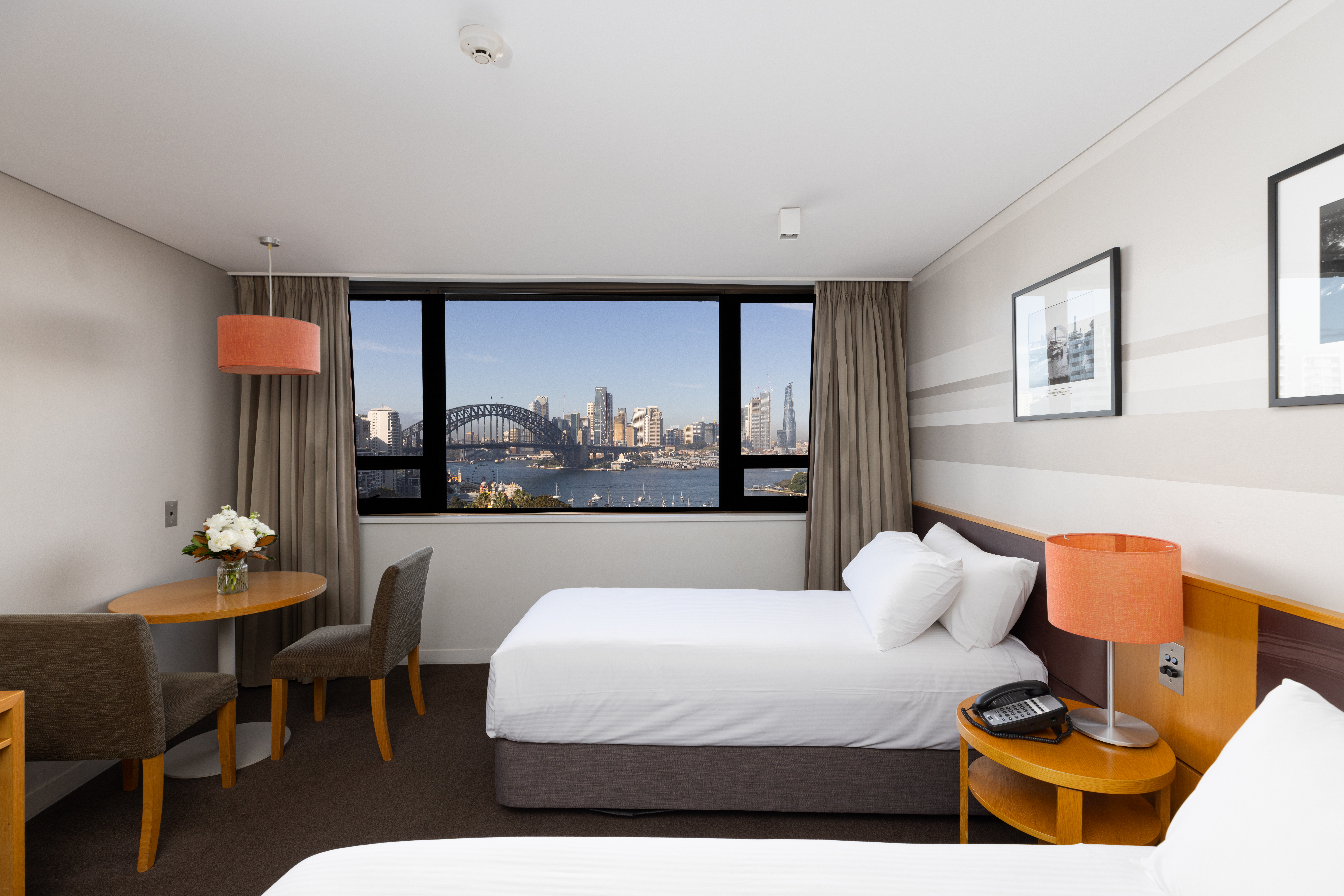 Harbour Bridge Twin Room featuring views of Sydney Harbour Bridge and Lavender Bay