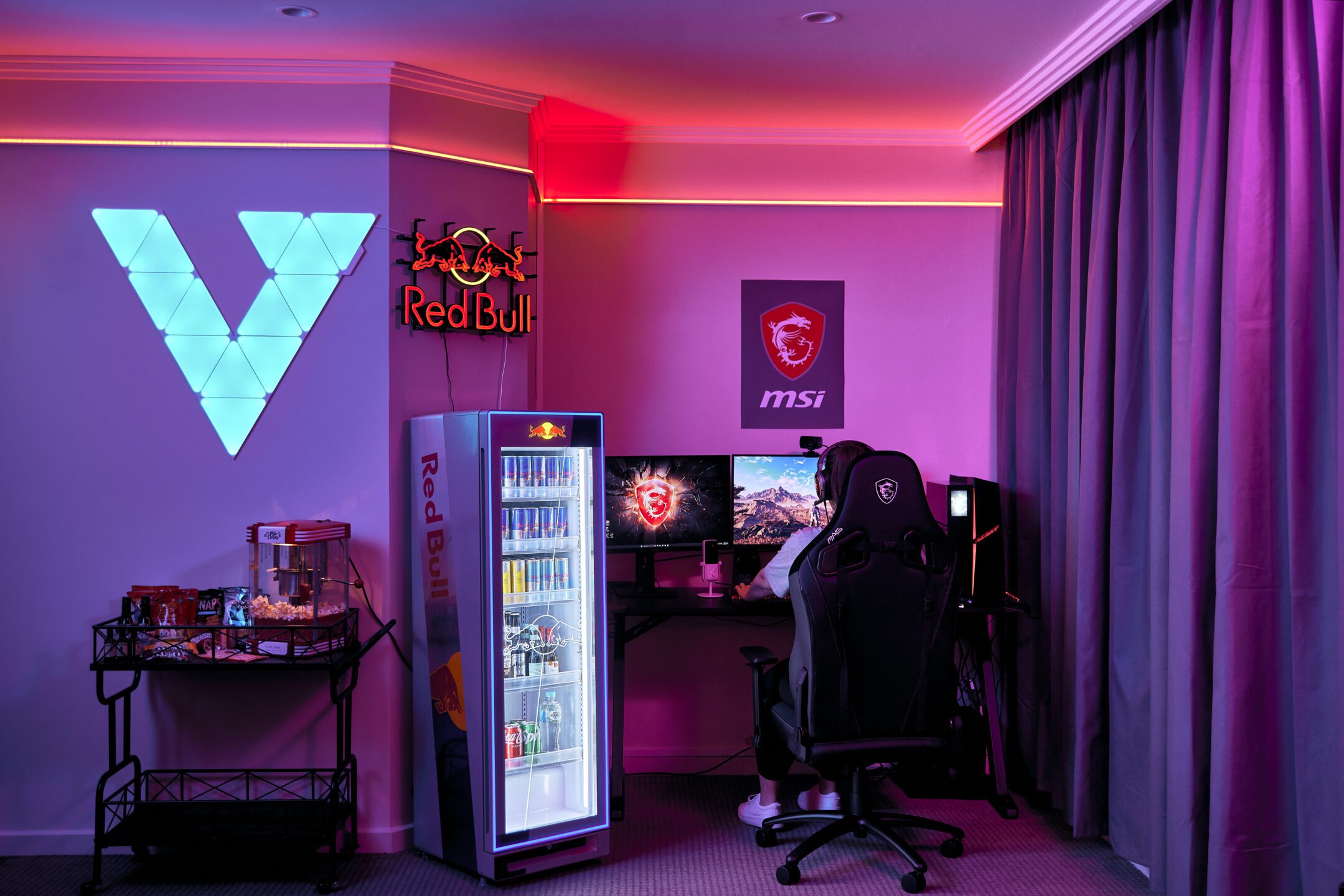 View Hotel - Gaming Room