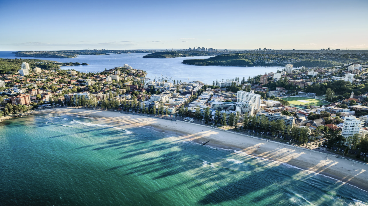 Wide shot of Manly Beach